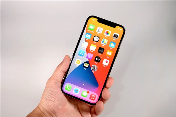 兴城苹果手机维修分享iOS 14.2修订版已到，专属iPhone 12系列 