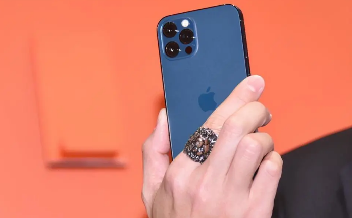 兴城苹果手机维修分享iPhone12系列重启方法教程 